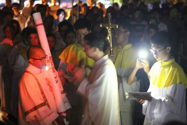 Sukacita Malam Paskah - Kemenangan Tuhan dari Kematian Adalah Untuk Kita