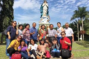 Umat Lingkungan Hilarius Ziarek di wilayah Semarang