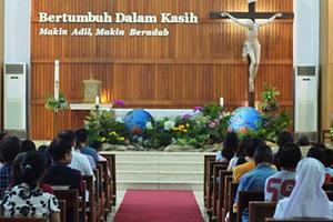 Misa Hari Bumi, 23 April 2017 Pukul 08.00 Oleh Rm. Andang Binawan SJ [ bagian 1 ]